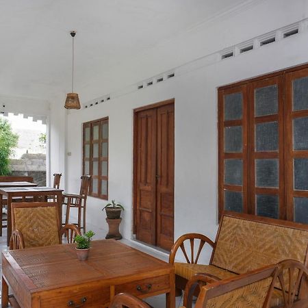 Oyo 287 Rumah Eyang Near Rsud Kota Yogyakarta Hotel Екстериор снимка