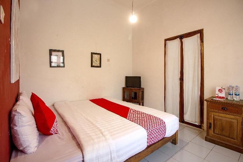 Oyo 287 Rumah Eyang Near Rsud Kota Yogyakarta Hotel Екстериор снимка